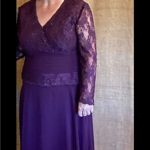 Mother of the Bride/Groom Dress